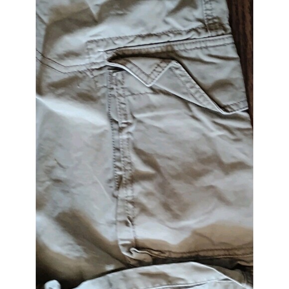 Old Navy Cargo Shorts Mens Size 34 Beige Khaki Cotton Outdoor Hiking Walking - Picture 5 of 12